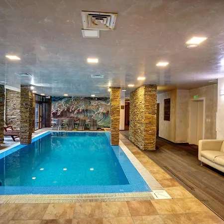 мезонети форест нук - фаза 1 Apartment